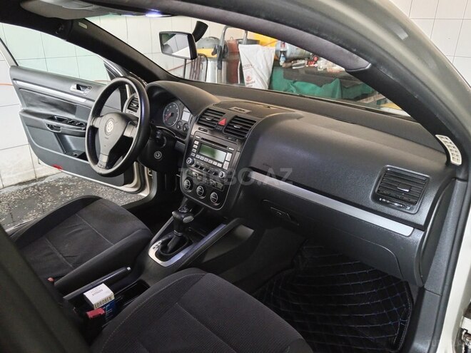 Volkswagen Jetta 2006, 328,000 km - 1.6 l - Gəncə