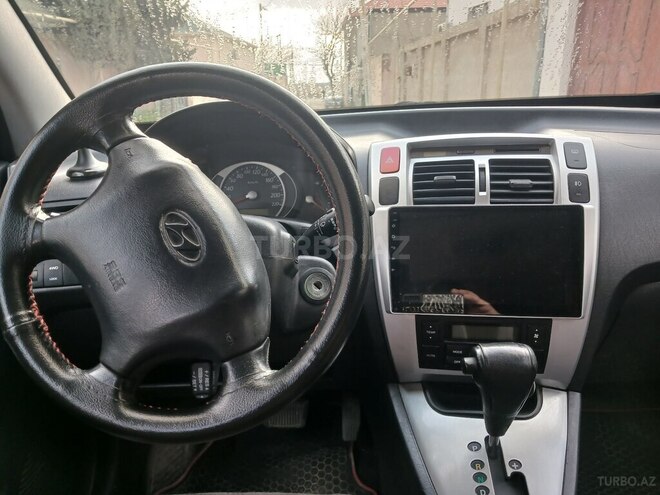 Kia Sportage 2009, 275,000 km - 2.0 l - Bakı