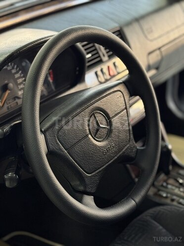 Mercedes C 240-11