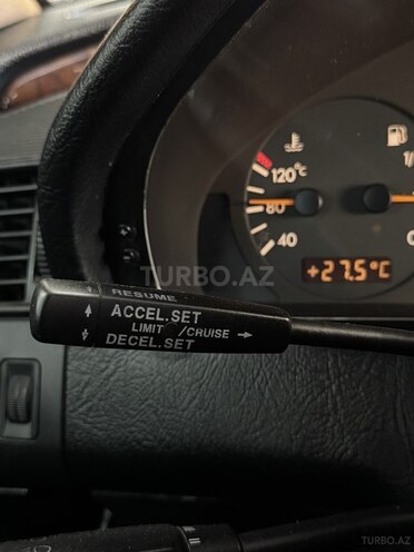 Mercedes C 240-19