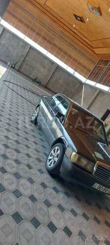Mercedes 190 1990, 218,000 km - 2.0 l - Tovuz