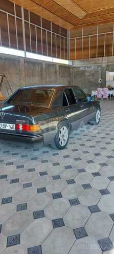 Mercedes 190 1990, 218,000 km - 2.0 l - Tovuz