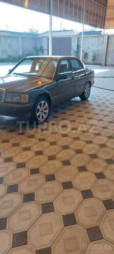 Mercedes 190 1990, 218,000 km - 2.0 l - Tovuz
