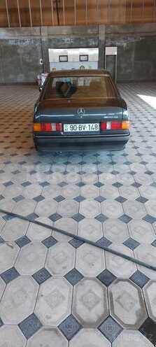 Mercedes 190 1990, 218,000 km - 2.0 l - Tovuz