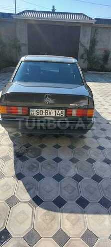 Mercedes 190 1990, 218,000 km - 2.0 l - Tovuz