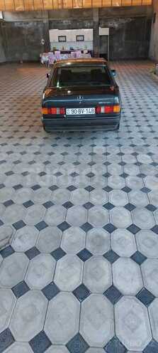 Mercedes 190 1990, 218,000 km - 2.0 l - Tovuz