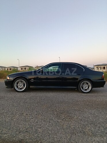 BMW 530 2001, 230,000 km - 3.0 л - Bakı