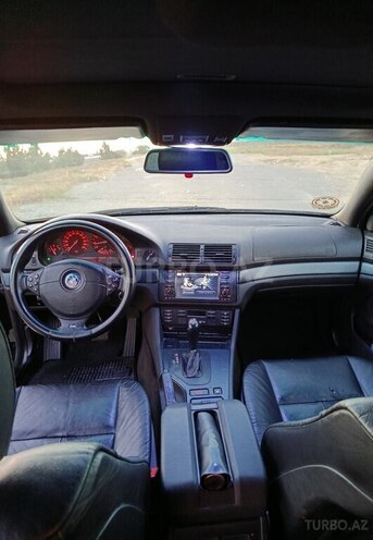 BMW 530 2001, 230,000 km - 3.0 л - Bakı