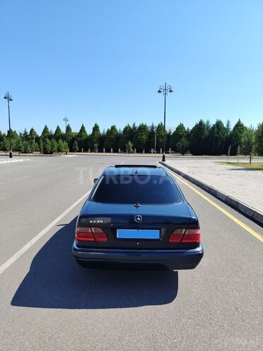 Mercedes E 230 1997, 385,000 km - 2.3 l - Ağdaş