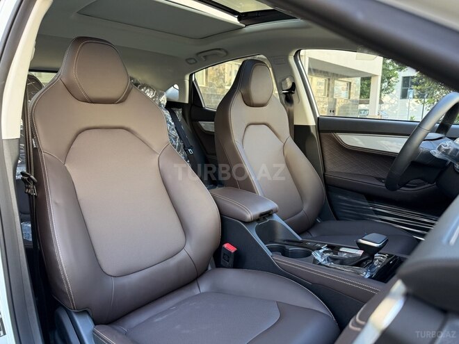 JAC J7-10