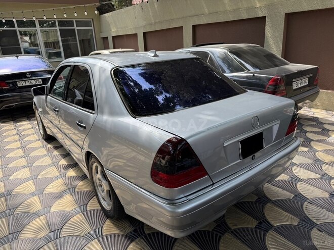Mercedes C 200 1998, 333,000 km - 2.0 л - Bakı