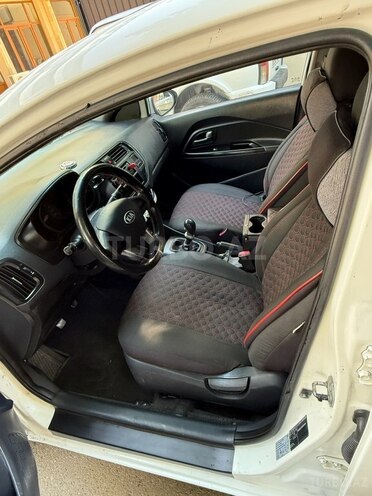 Kia Rio 2012, 290,000 km - 1.4 л - Gəncə