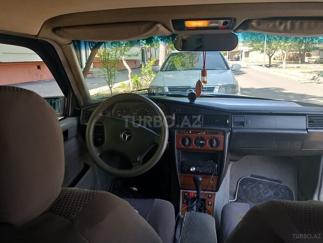 Mercedes 190 1993, 554,680 km - 2.0 l - Mingəçevir