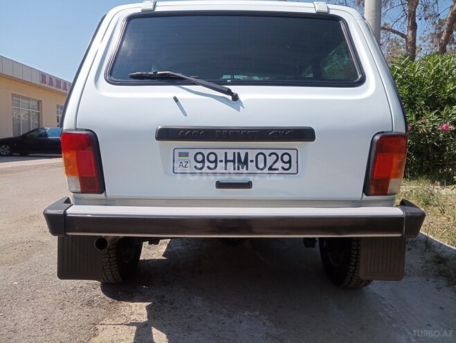 LADA (VAZ) Niva 2013, 185,000 km - 1.7 л - Şirvan