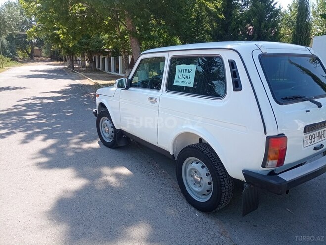 LADA (VAZ) Niva 2013, 185,000 km - 1.7 л - Şirvan