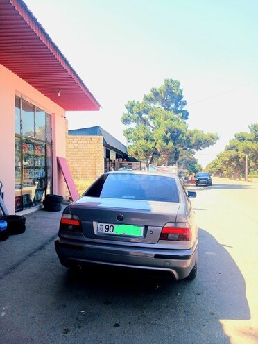 BMW 528 1999, 365,000 km - 2.8 l - Şəmkir