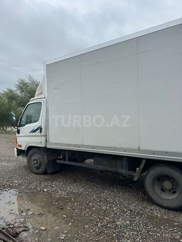 Hyundai HD-65 2011, 99,999 km - 3.5 l - Bakı
