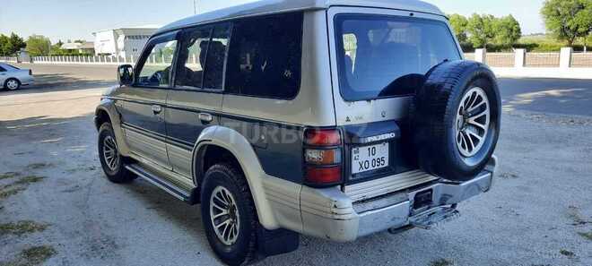 Mitsubishi Pajero 1992, 300,000 km - 2.5 л - Lənkəran