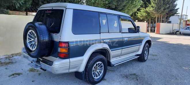 Mitsubishi Pajero 1992, 300,000 km - 2.5 л - Lənkəran