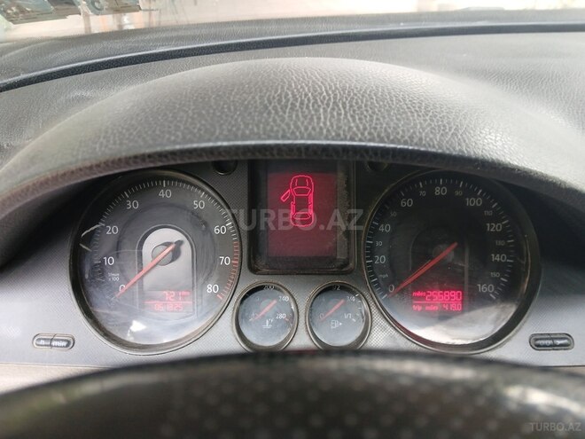 Volkswagen Passat 2006, 357,460 km - 2.0 l - Ağdam