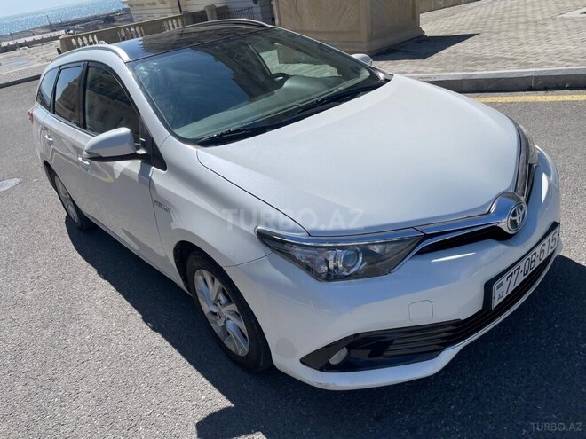 Toyota Auris 2015, 193,000 km - 1.8 l - Bakı