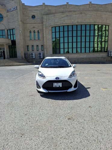 Toyota Aqua 2019, 82,160 km - 1.5 л - Bakı