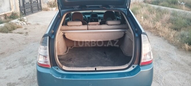 Toyota Prius 2005, 299,000 km - 1.5 л - Bakı