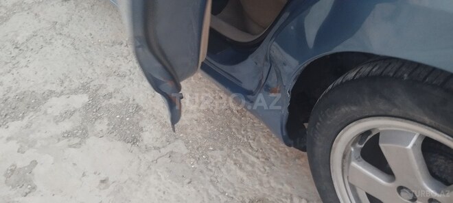 Toyota Prius 2005, 299,000 km - 1.5 л - Bakı