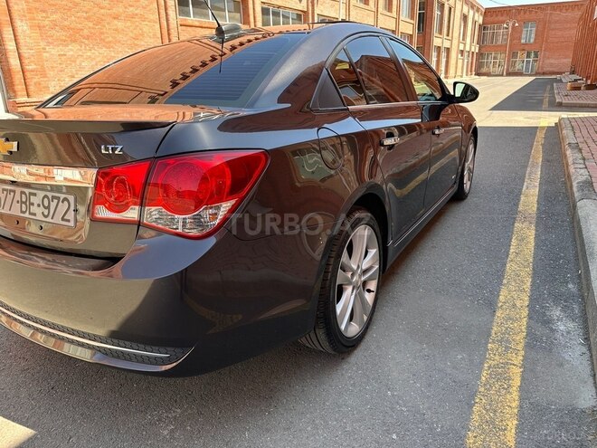 Chevrolet Cruze 2015, 231,000 km - 1.4 l - Gəncə