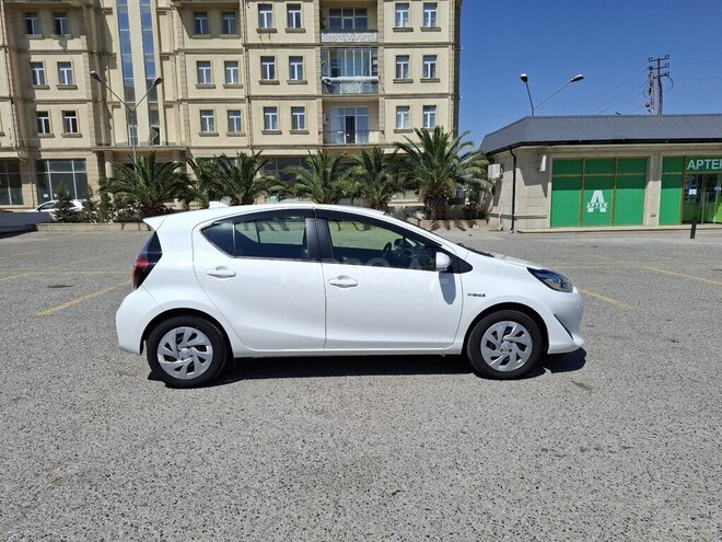 Toyota Aqua 2019, 82,160 km - 1.5 л - Bakı