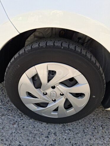 Toyota Aqua 2019, 82,160 km - 1.5 л - Bakı