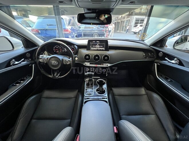 Kia Stinger-13