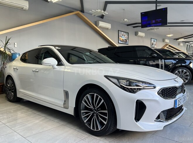 Kia Stinger-2