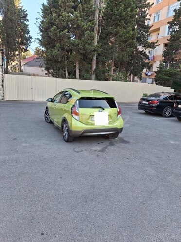 Toyota Aqua 2015, 116,000 km - 1.5 l - Bakı