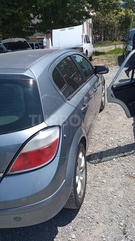 Opel Astra 2005, 238,000 km - 1.4 l - Yevlax