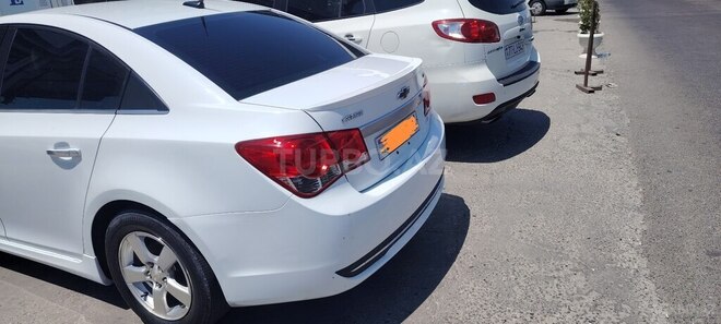Chevrolet Cruze-4
