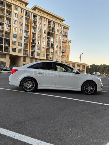 Chevrolet Cruze 2015, 181,570 km - 1.4 l - Sumqayıt