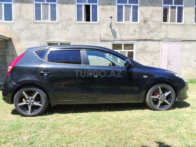 Hyundai i30 2008, 288,000 km - 1.4 л - Masallı