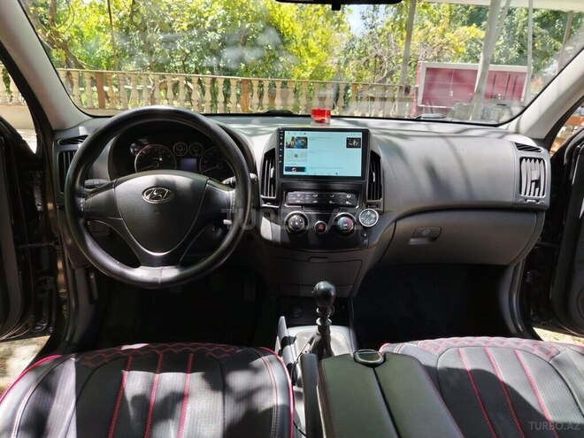 Hyundai i30 2008, 288,000 km - 1.4 л - Masallı