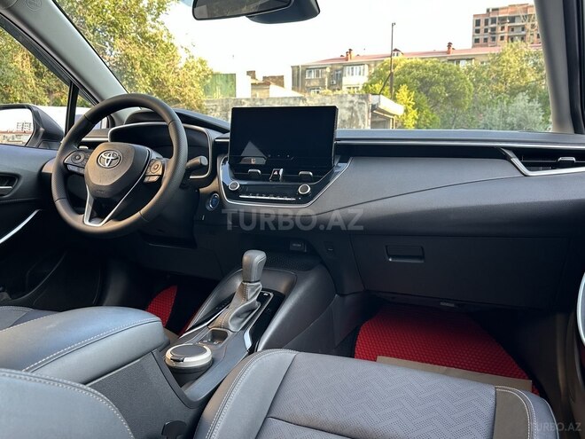 Toyota  2024, 19,000 km - 1.8 l - Bakı
