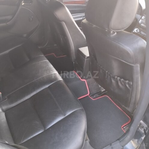 Mercedes C 200 1999, 122,000 km - 2.0 l - Beyləqan