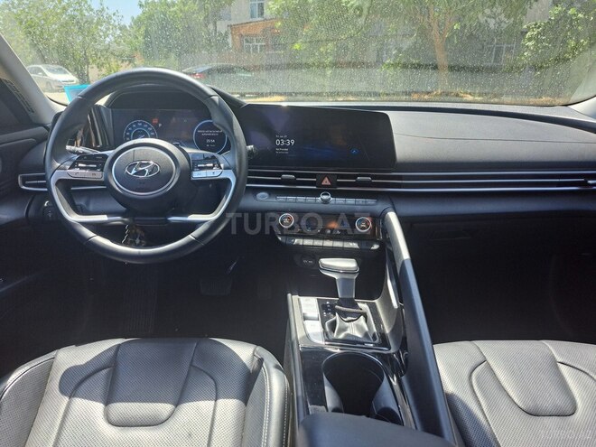 Hyundai Elantra 2022, 42,265 km - 1.6 l - Bakı