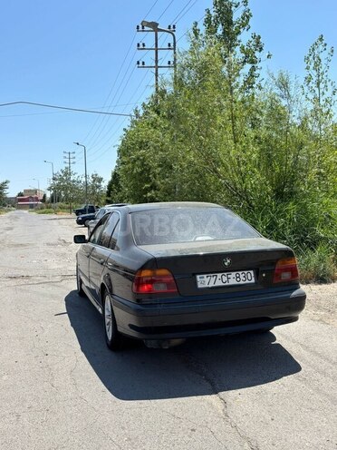 BMW 520 1996, 315,000 km - 2.0 l - Şirvan