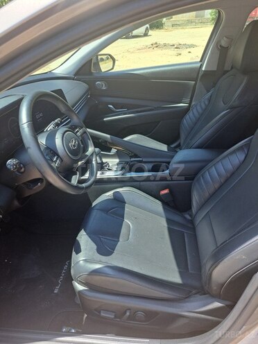 Hyundai Elantra 2022, 42,265 km - 1.6 l - Bakı