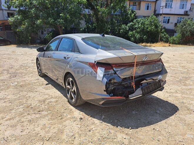 Hyundai Elantra 2022, 42,265 km - 1.6 l - Bakı