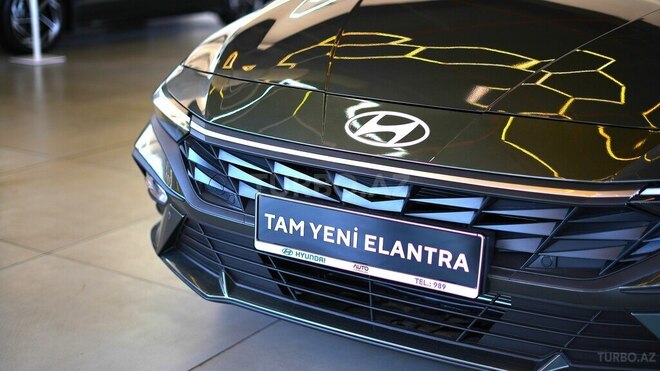 Hyundai Elantra-5
