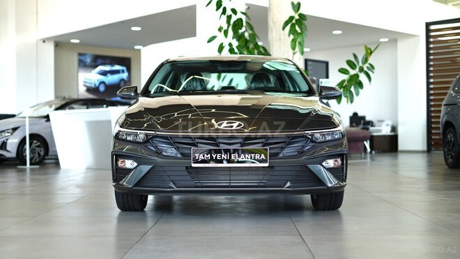 Hyundai Elantra-2