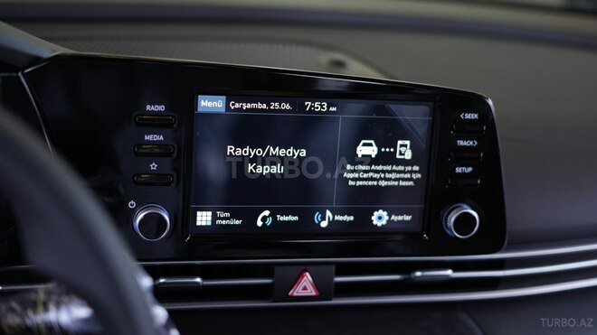 Hyundai Elantra-18