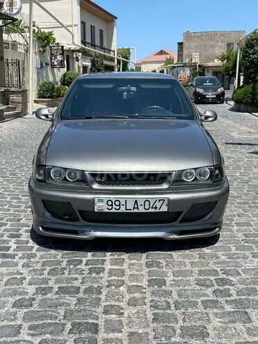 Opel Vectra 1992, 277,000 km - 2.0 л - Bakı
