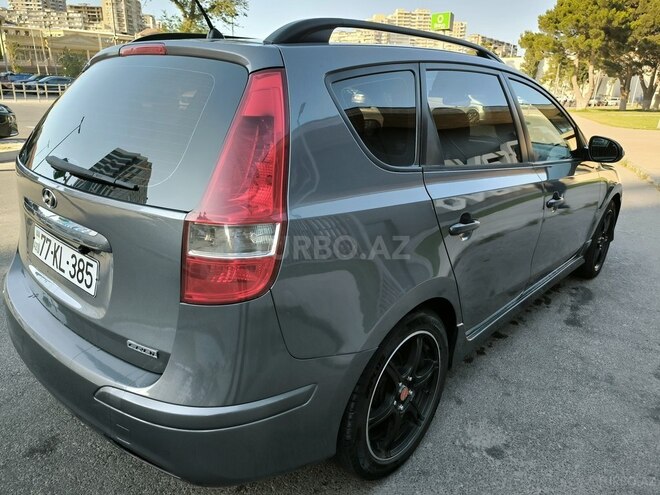 Hyundai i30 2011, 242,000 km - 1.6 l - Bakı